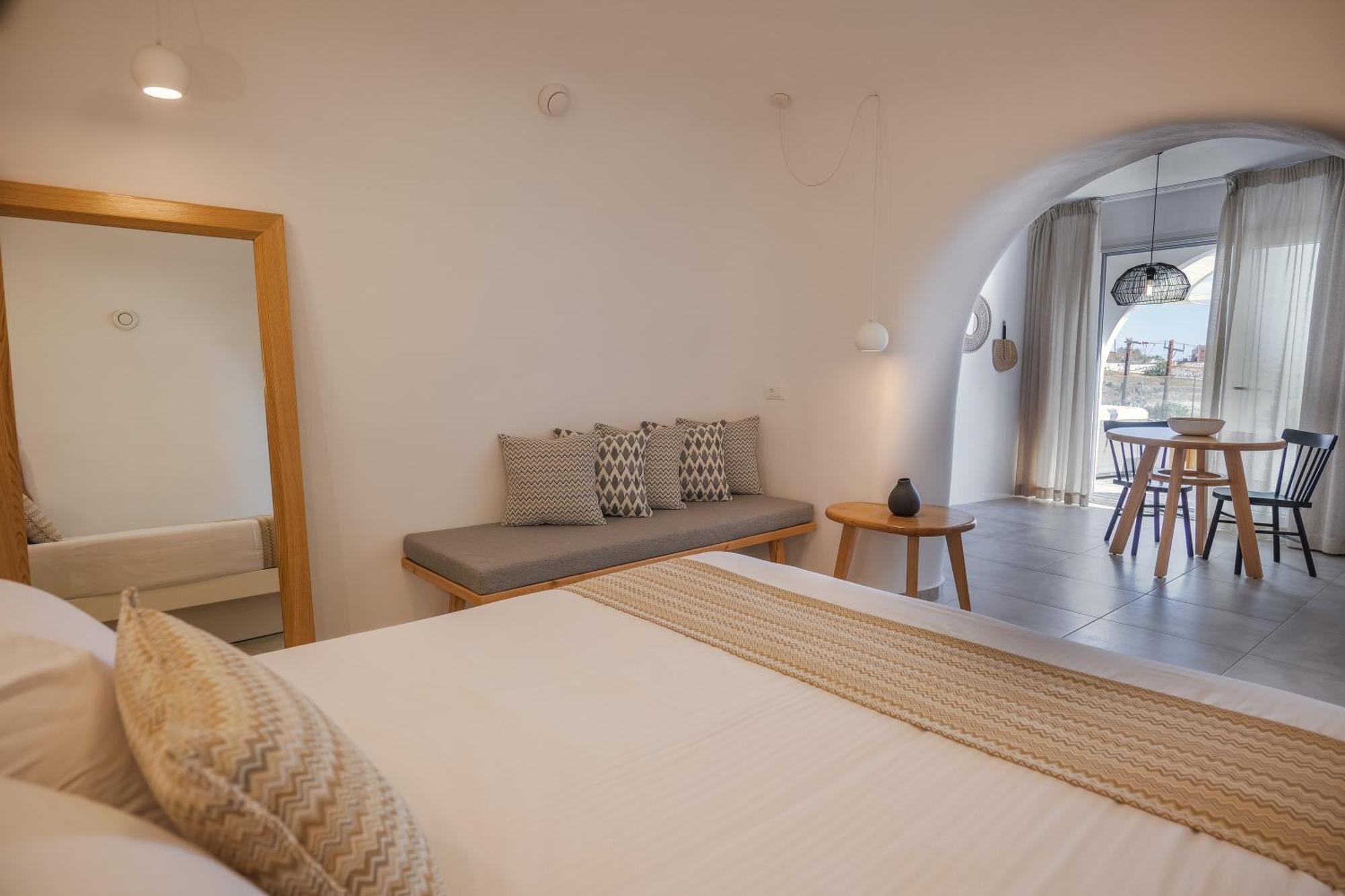 Valery Suites Fira  Exterior photo