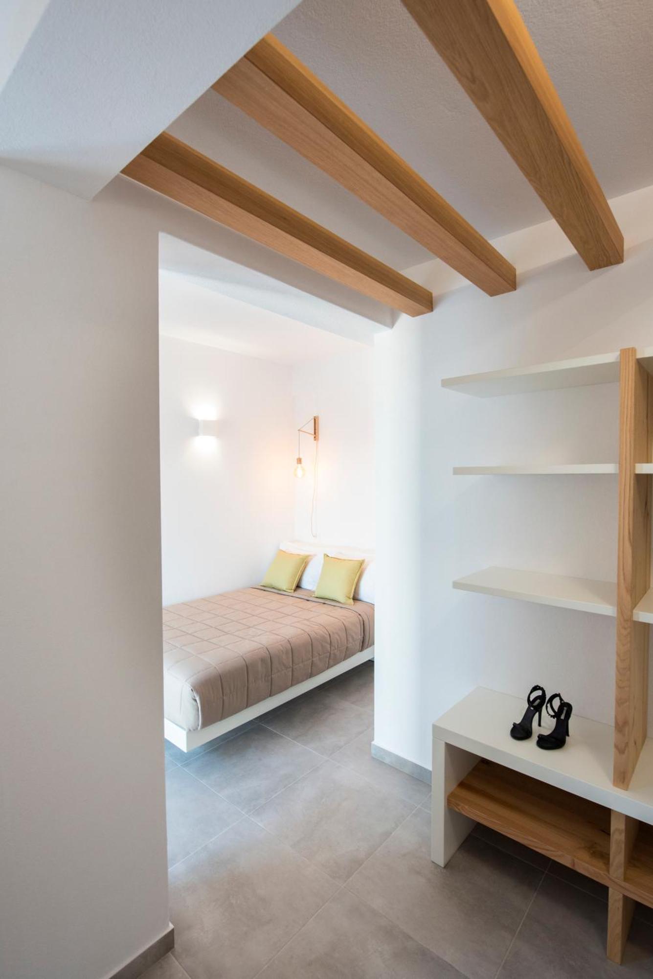 Valery Suites Fira  Room photo