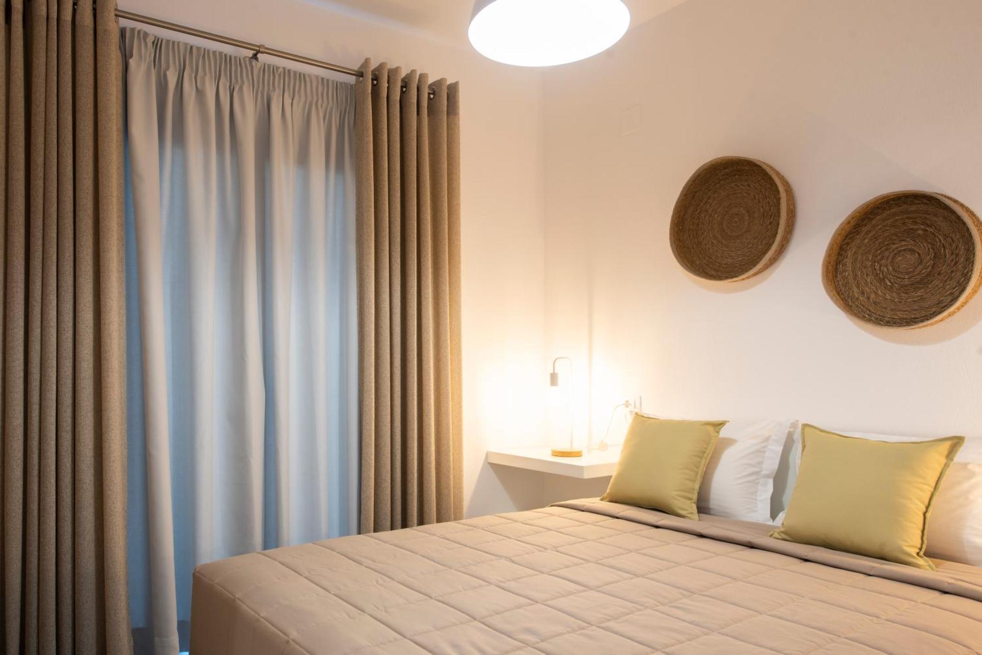 Valery Suites Fira  Room photo